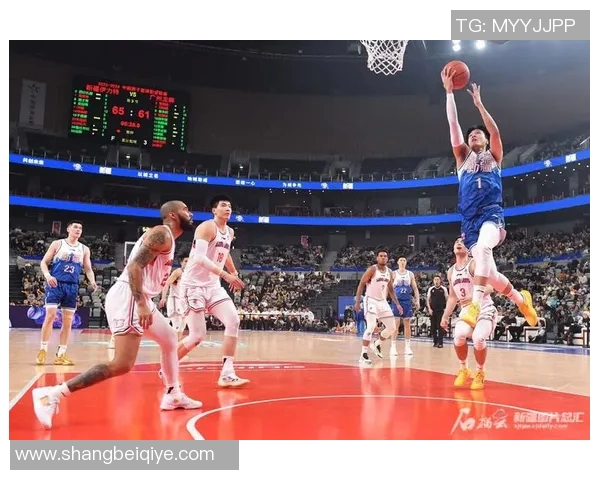 新疆伊力特大胜广州队，外援沃克表现抢眼