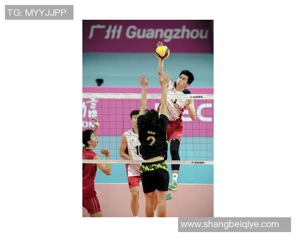 重庆排球队在最新排球比赛中表现突出经验分享TOP10精彩瞬间回顾